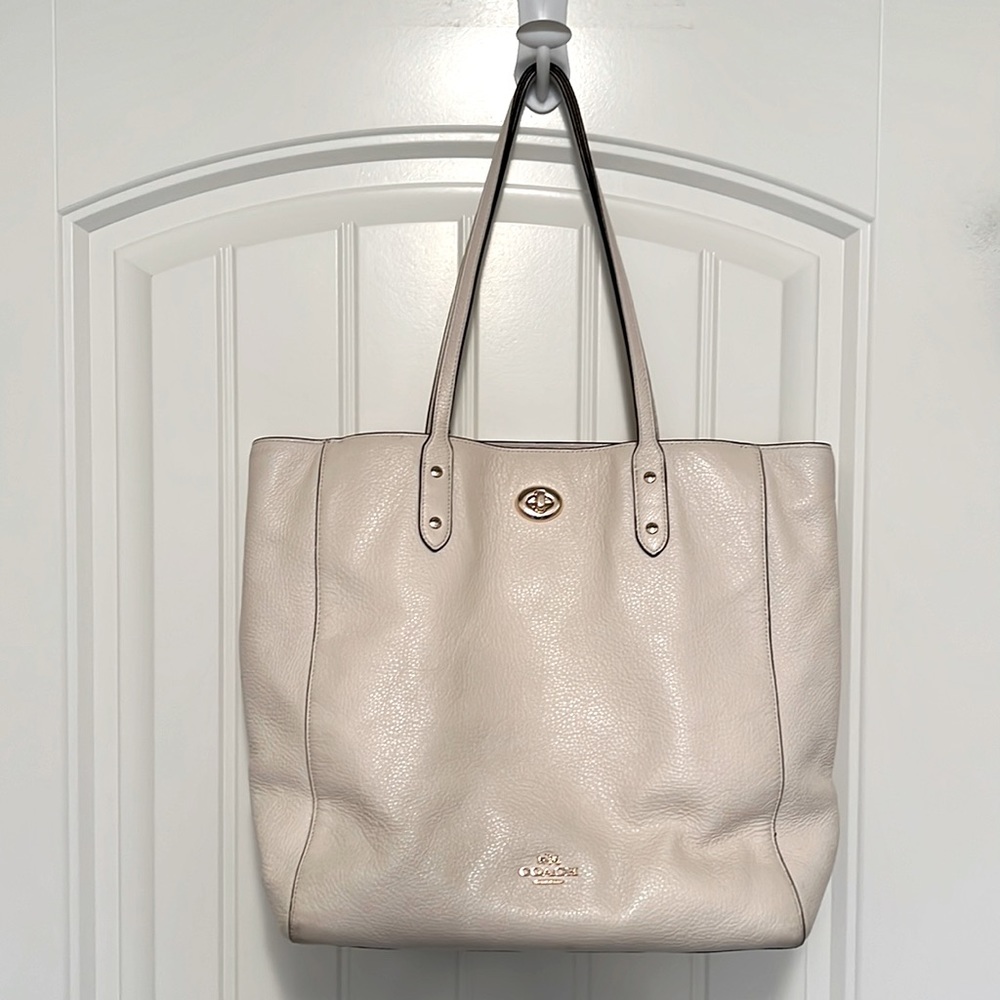 COACH Top Handle Cream Leather Tote Bag Authentic